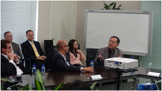 北大万利官网 邱凌云教授 点评